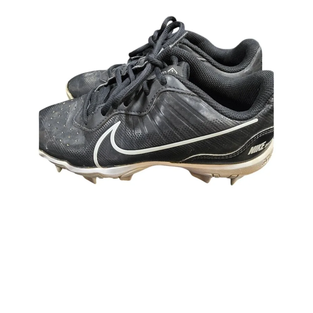 Nike FastFlex Diamond Black & White Baseball Cleats – Size 5Y‎